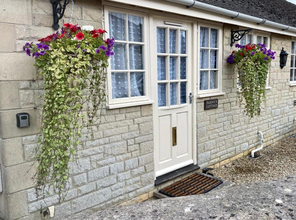 Heart Of The Village Cotswold Cottage In Crudwell. Екстер'єр фото